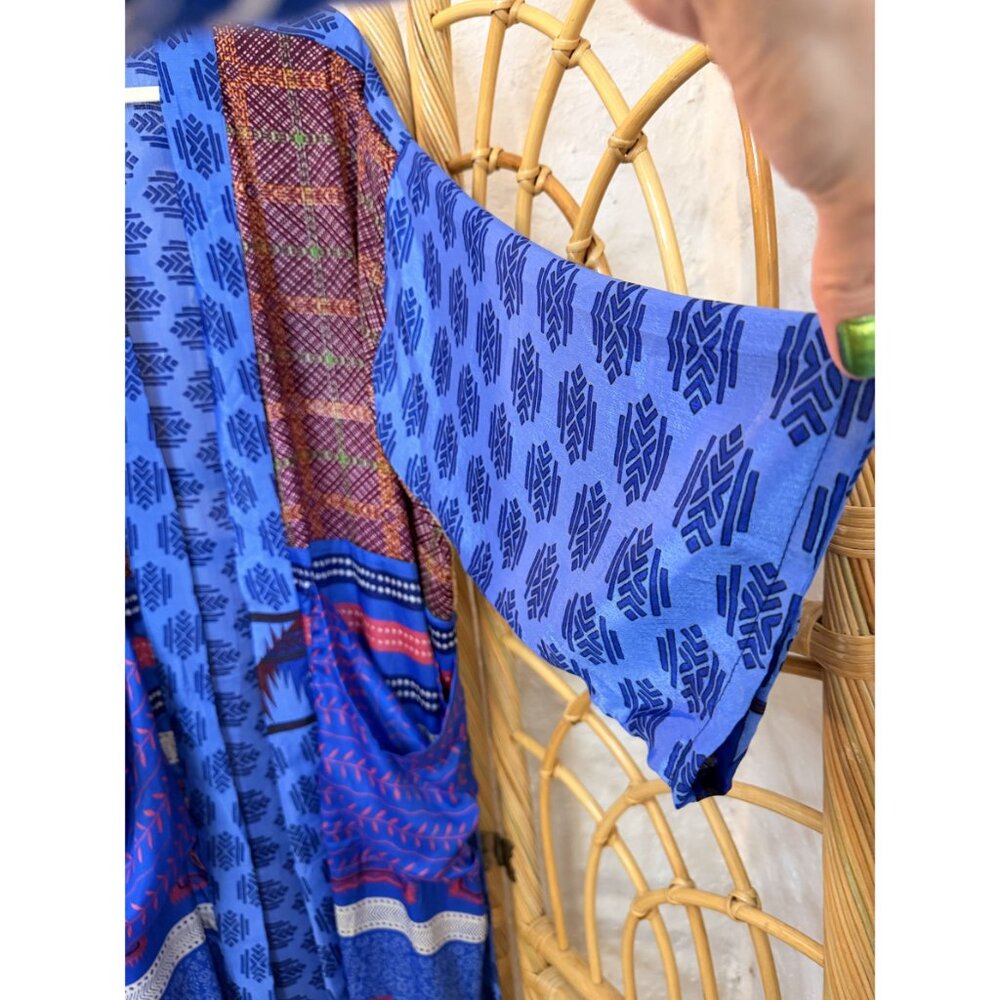 Kantha Bae Serenity Kimono - Picture 3 of 4